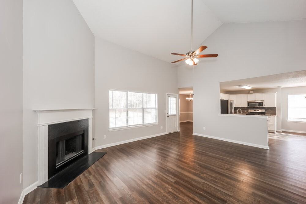 15 Cory Ct - Photo 4 of 16