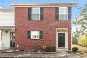 featured image of 975 Evie Lane