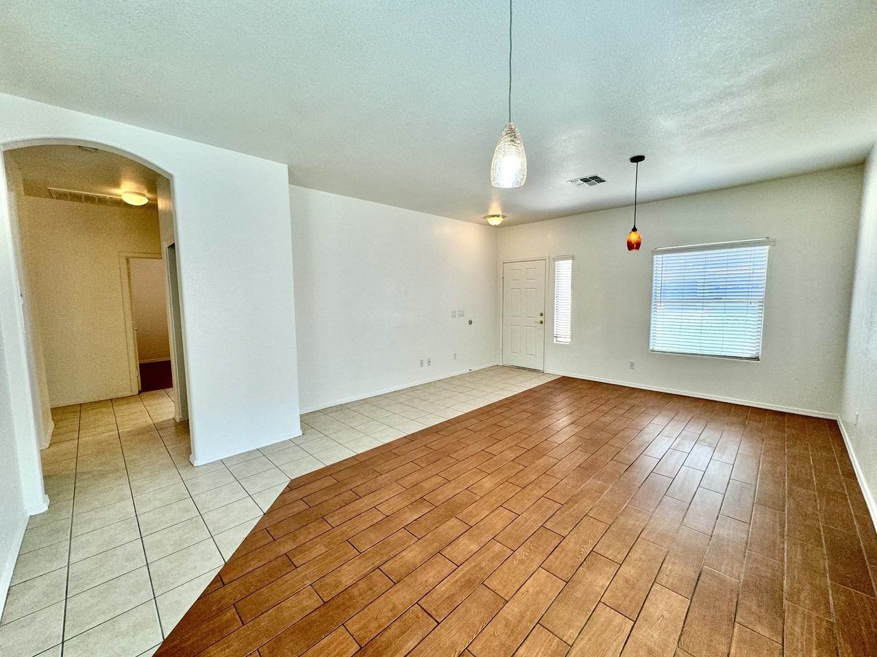 44038 W Granite Dr - Photo 2 of 17