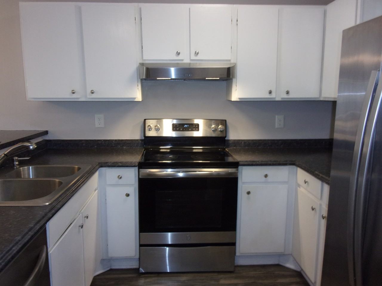 1711 Rock Hill Highway #1 - Photo 3 of 16