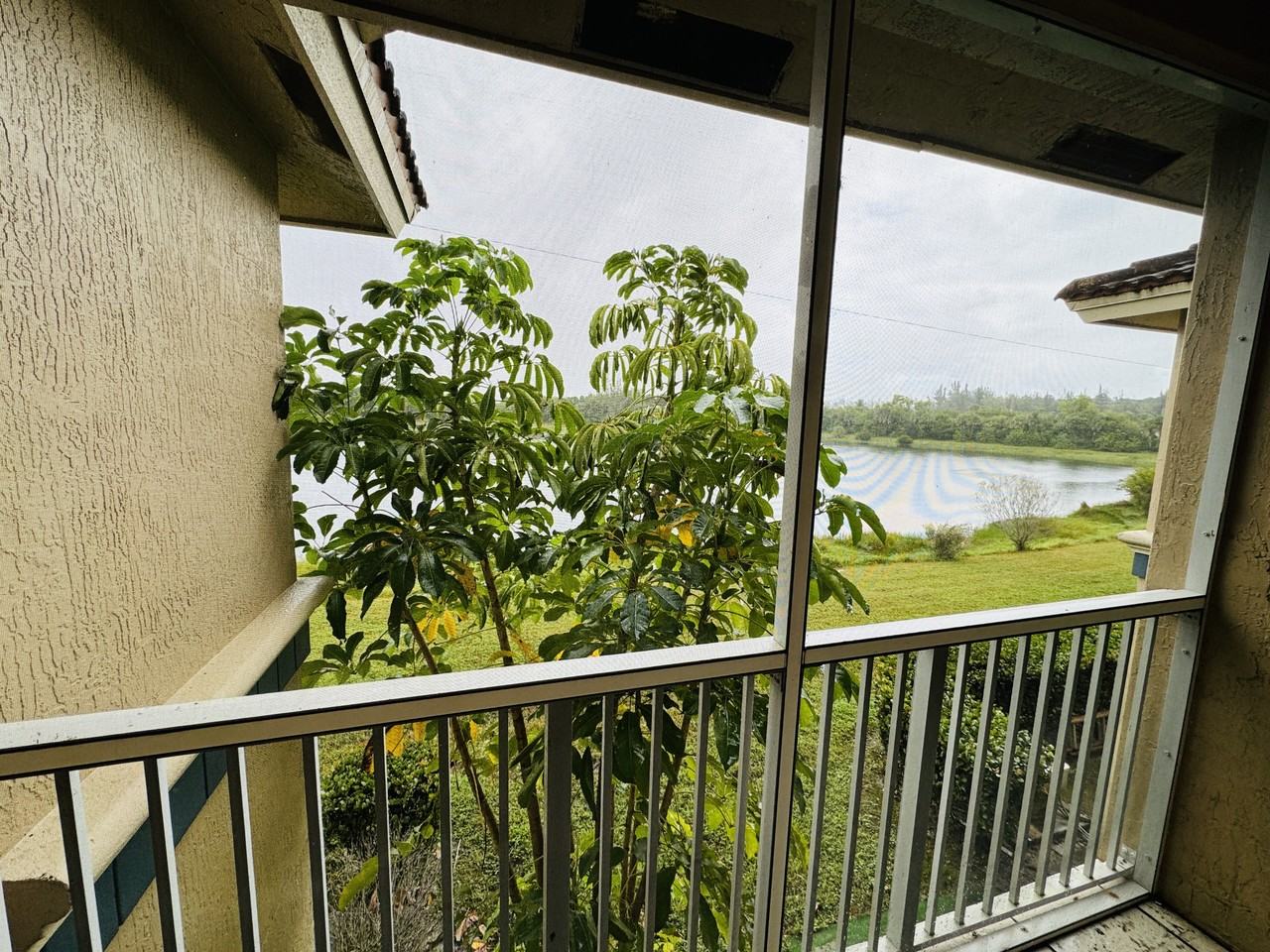 1157 Golden Lakes Blvd #1 - Photo 7 of 25