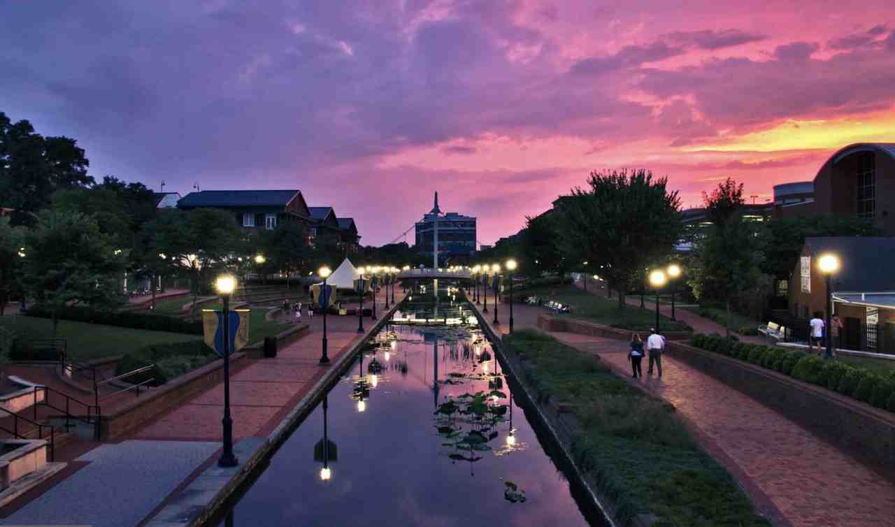 102 E South St #1 - Photo 4 of 16