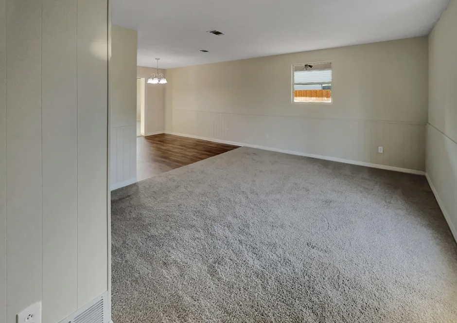 7748 Knoll Drive North - Photo 3 of 22