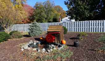 featured image of 919 Lakeview Ave #919E