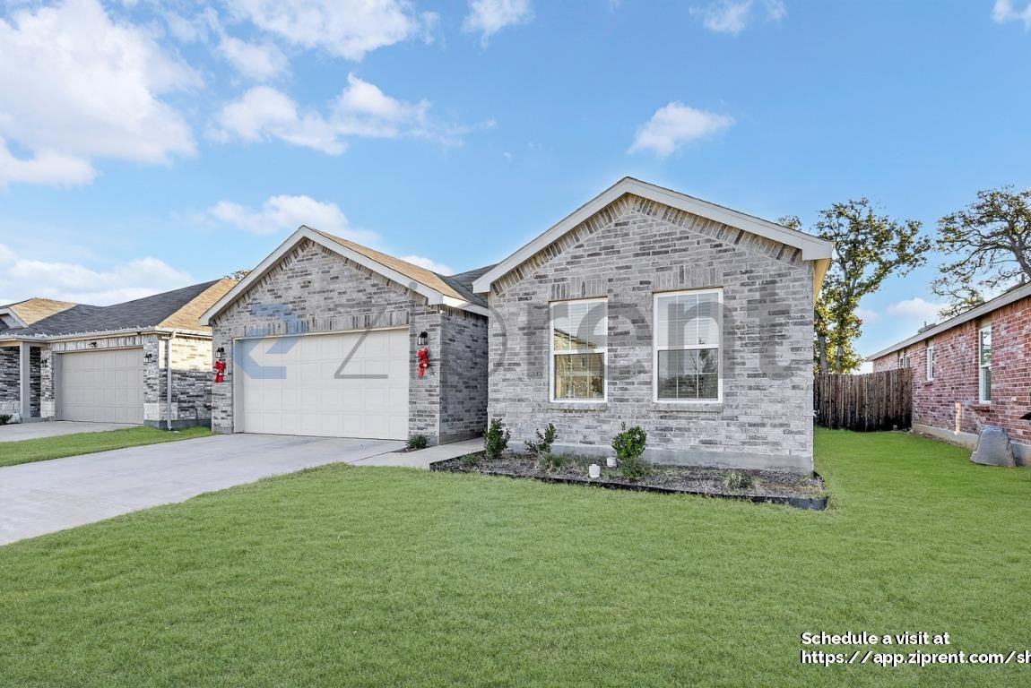 2301 Village Creek Ln - Photo 2 of 22