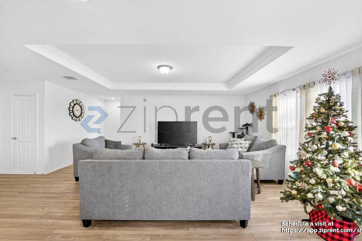 2301 Village Creek Ln - Photo 5 of 22