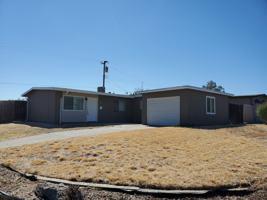 featured image of 3835 Moonbeam Drive