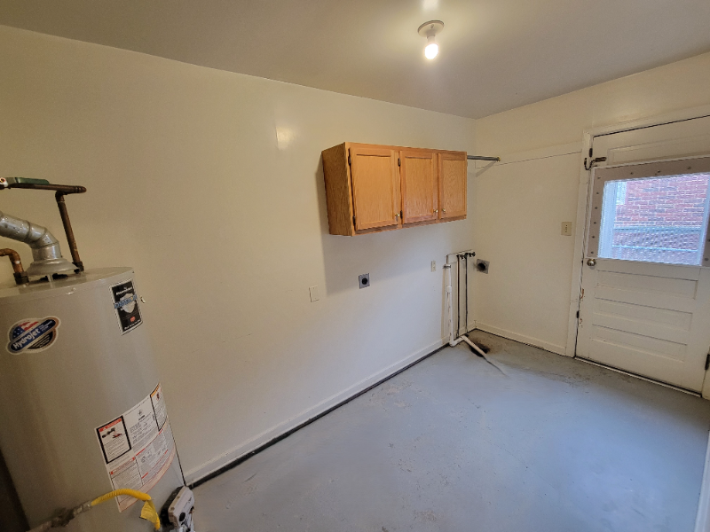 1112 North Woodrow Avenue - Photo 5 of 14
