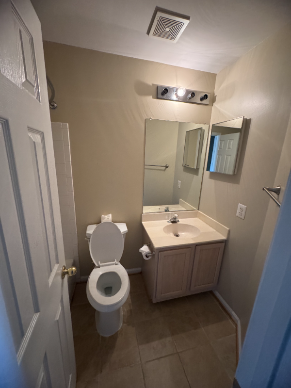 3994 Mammoth Cave Loop - Photo 3 of 21