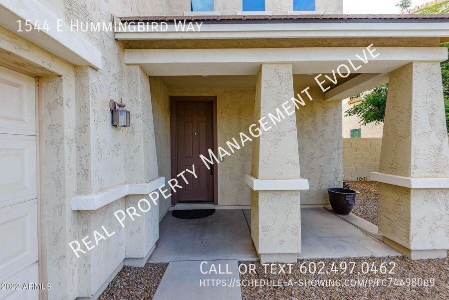 1544 Hummingbird Way - Photo 4 of 39