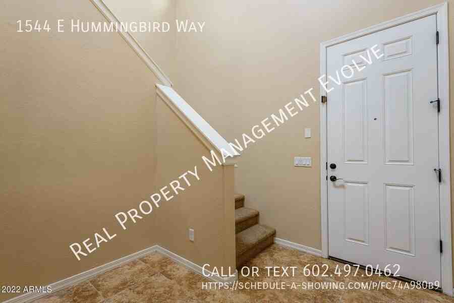 1544 Hummingbird Way - Photo 5 of 39