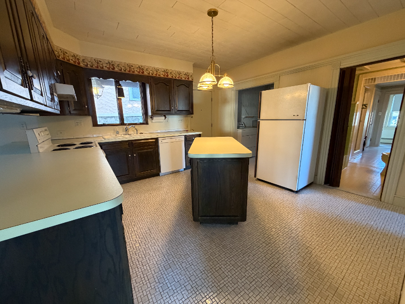 529 Park Avenue #1 - Photo 2 of 13