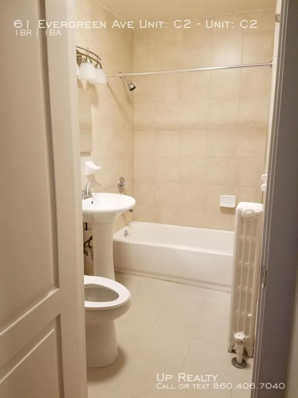 59 Evergreen Ave #61B2 - Photo 4 of 6