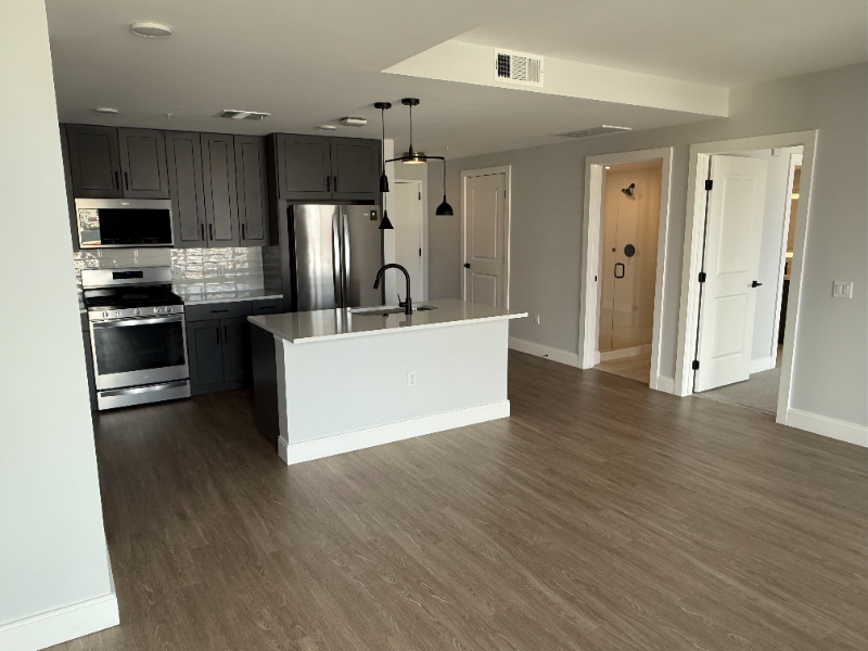 1840 Market Street #402 - Photo 7 of 12