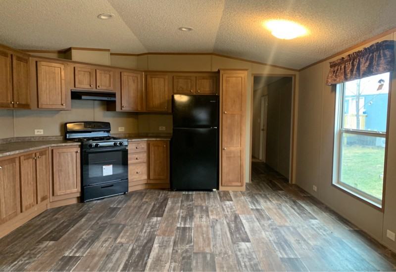 311 Northeast Burgess Avenue #1858 - Photo 6 of 8