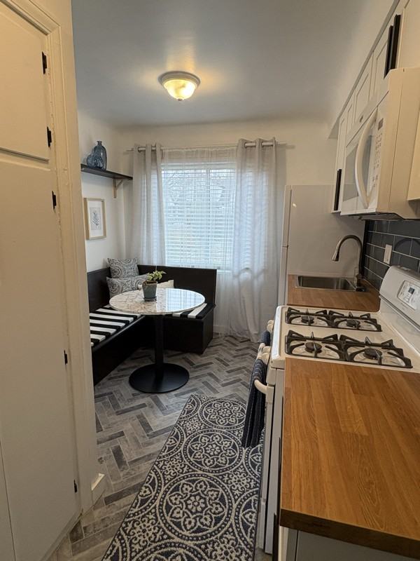 14550 Southfield Road - Photo 7 of 20