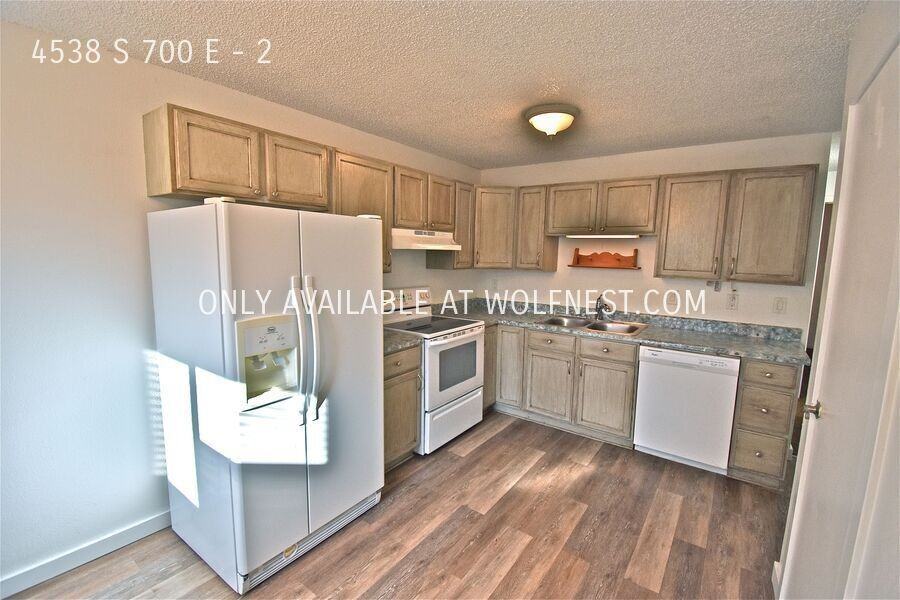 4538 S 700 E #2 - Photo 7 of 23