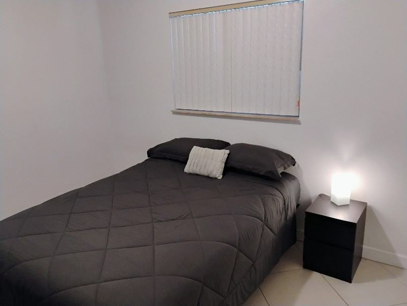 13139 Southwest 4th Street - Photo 2 of 14