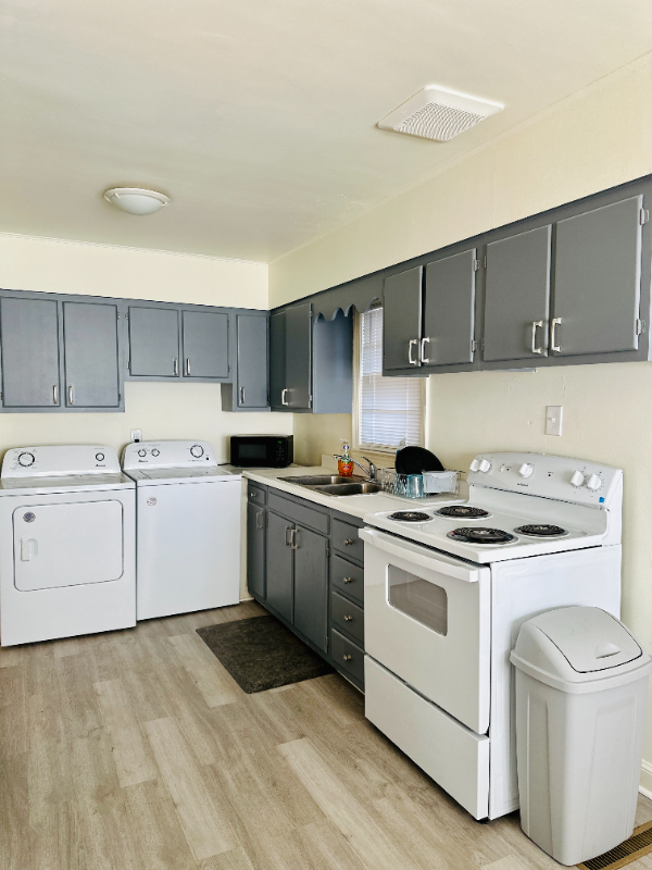 112 Quincy Street - Photo 4 of 11