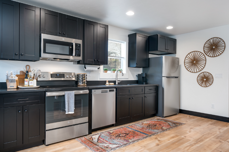 519 1st Avenue East #A - Photo 4 of 16