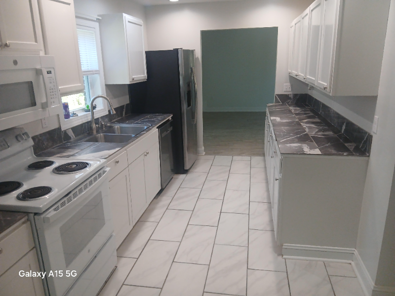 230 Northwest Avenue - Photo 3 of 13