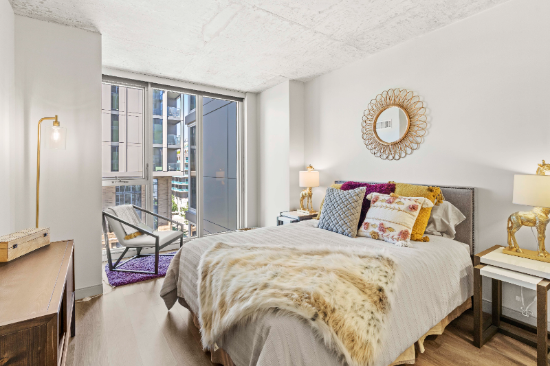 5 South Green Street - Photo 3 of 10