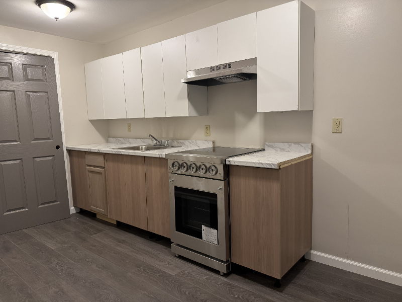 355 S Main St #A4 - Photo 5 of 14