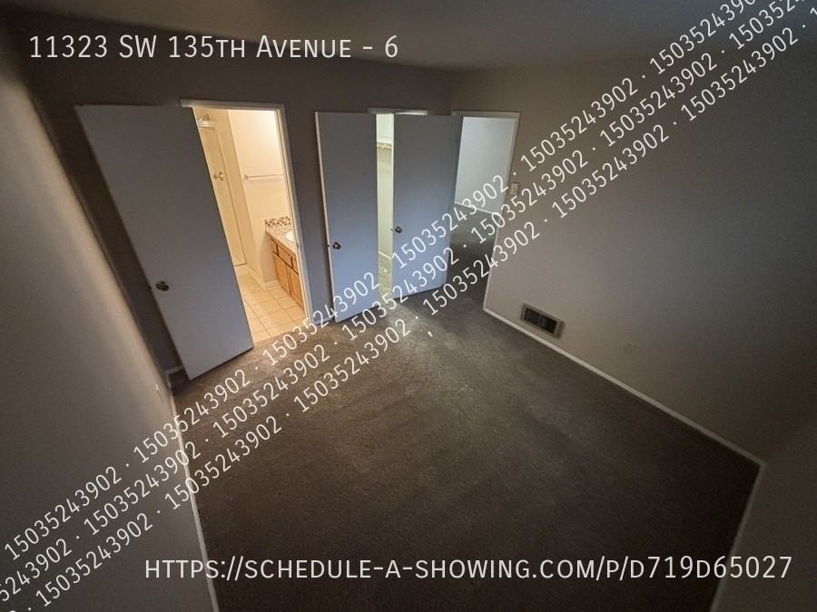 11323 Sw 135th Ave #6 - Photo 5 of 33