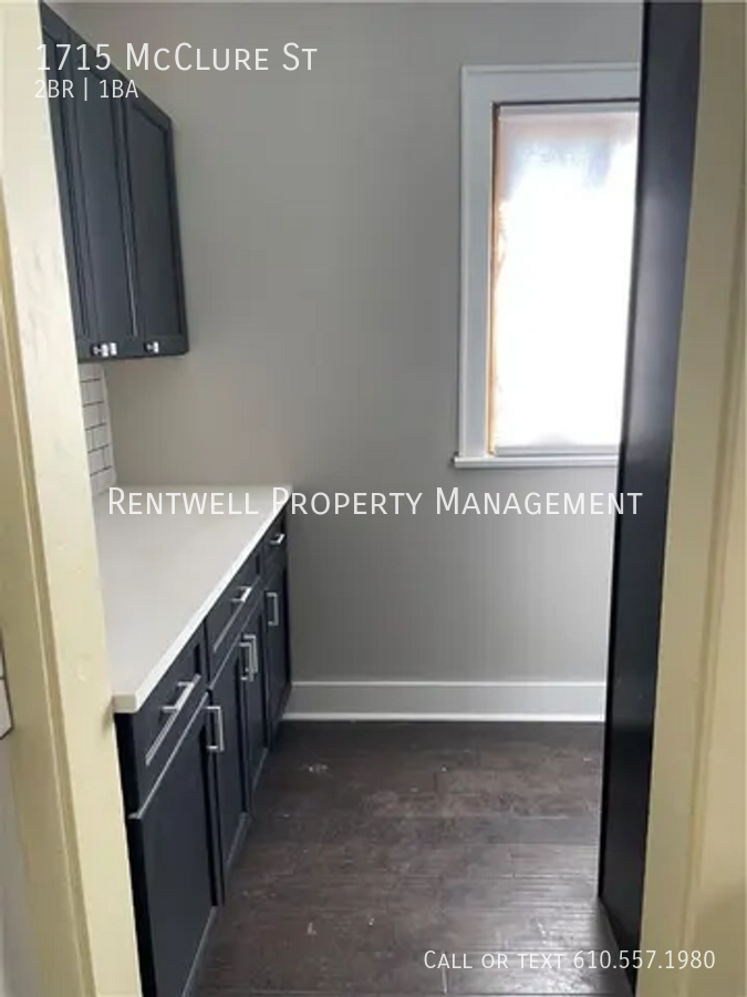 1715 Mcclure Street - Photo 5 of 12