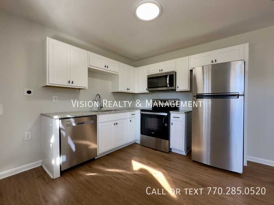 102 Sewell Road #1 - Photo 3 of 25