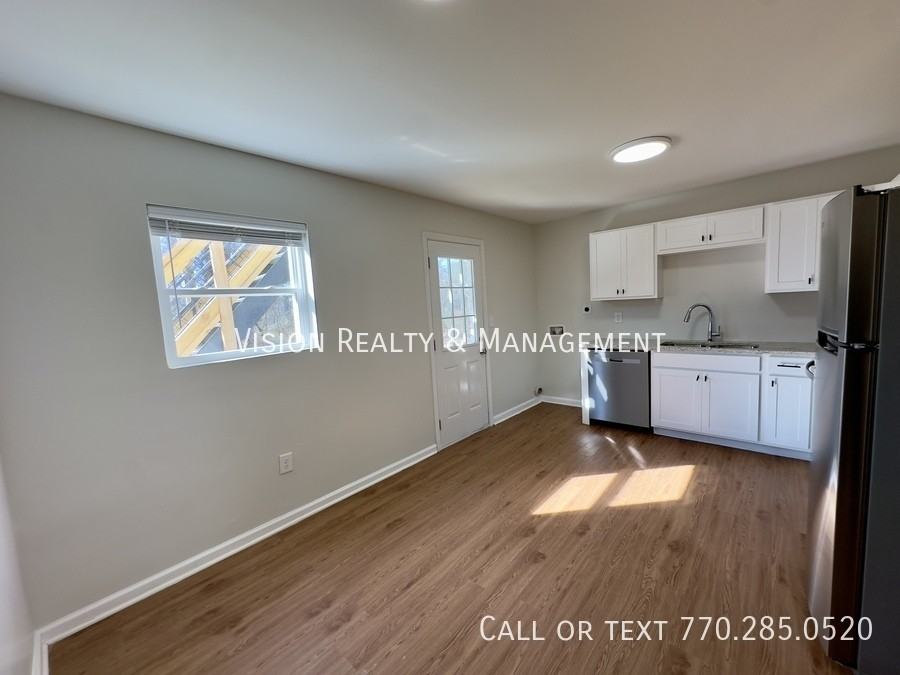 102 Sewell Road #1 - Photo 4 of 25