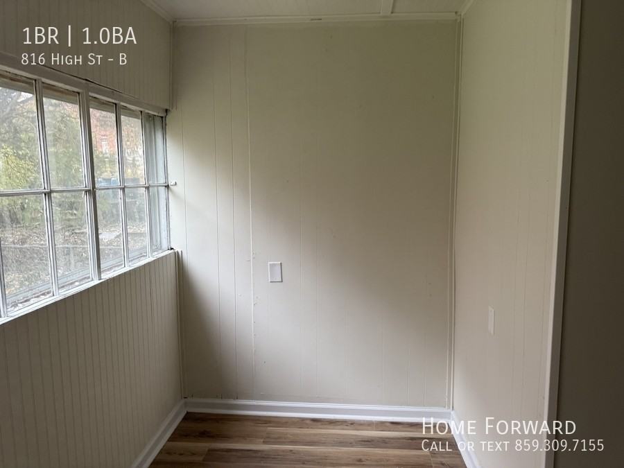 816 High Street #B - Photo 3 of 4