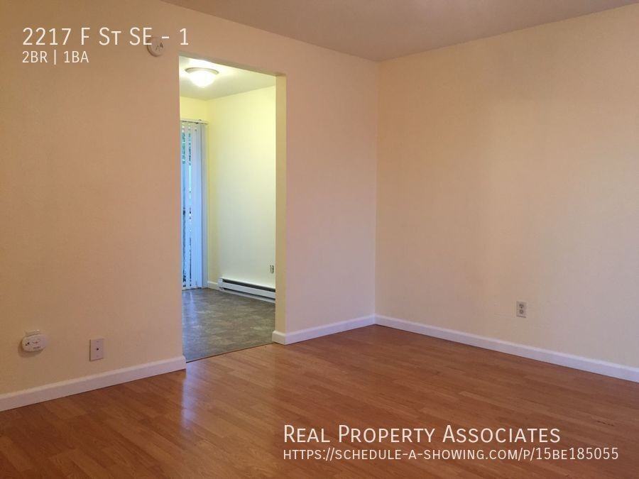 2217 F Street Southeast #1 - Photo 5 of 21