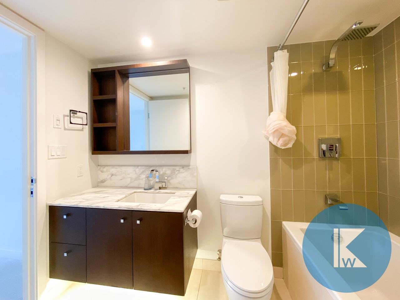 1028 Barclay Street #1001 - Photo 7 of 15