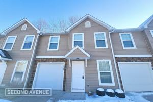 featured image of 44077 Hunter Hollow Road