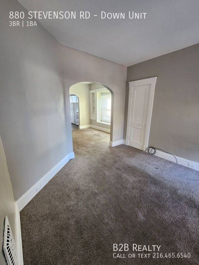 880 Stevenson Road - Photo 7 of 23