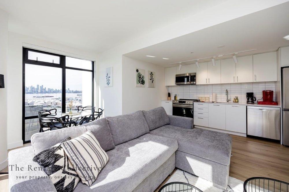 311 West 1st Street #404 - Photo 3 of 18