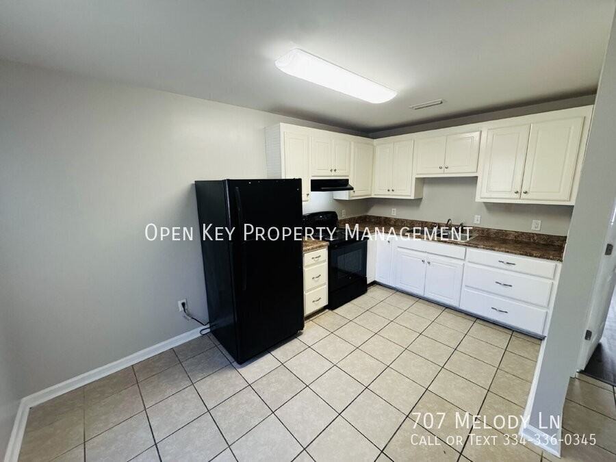 707 Melody Lane - Photo 2 of 10