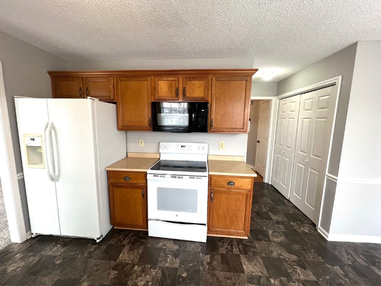 1318 Whetstone Ct - Photo 7 of 21