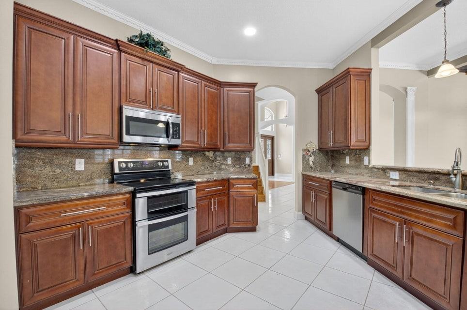 6695 Conch Court - Photo 4 of 7