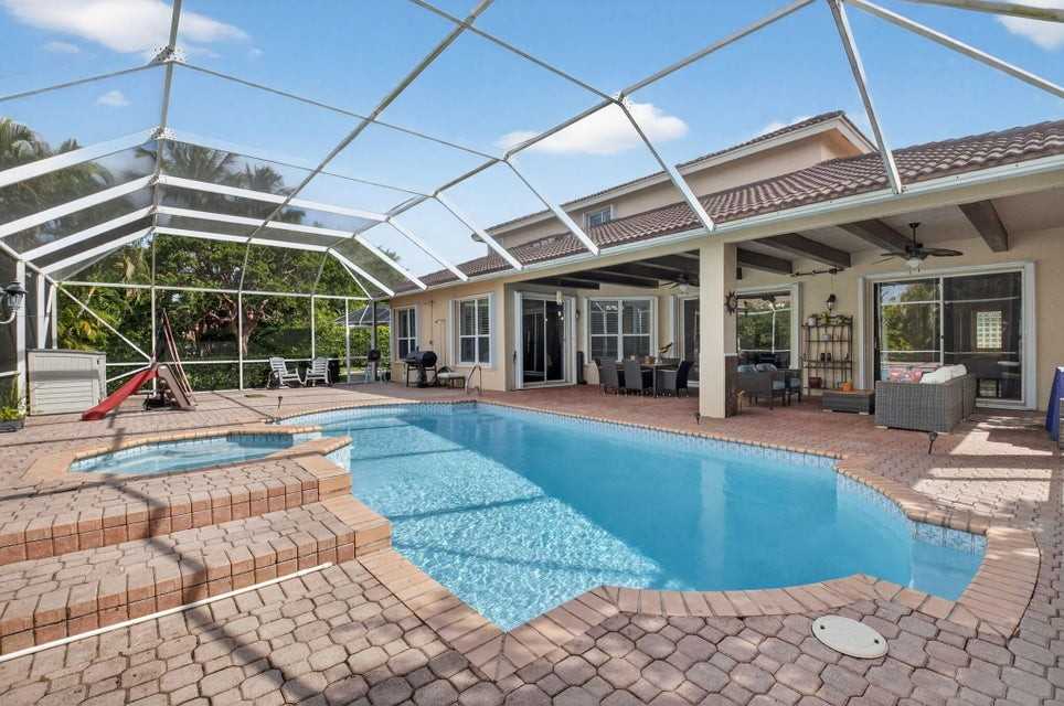 6695 Conch Court - Photo 2 of 7