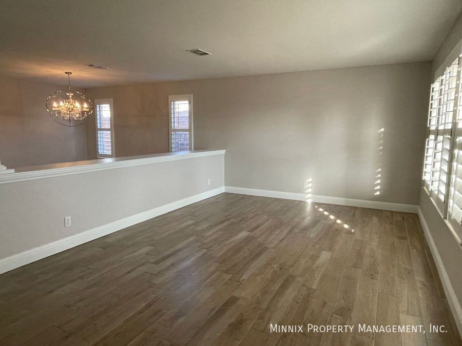 8241 San Antonio Street - Photo 5 of 50