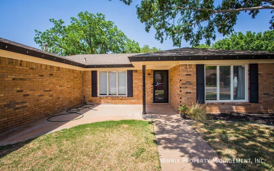 5712 63rd St - Photo 3 of 47