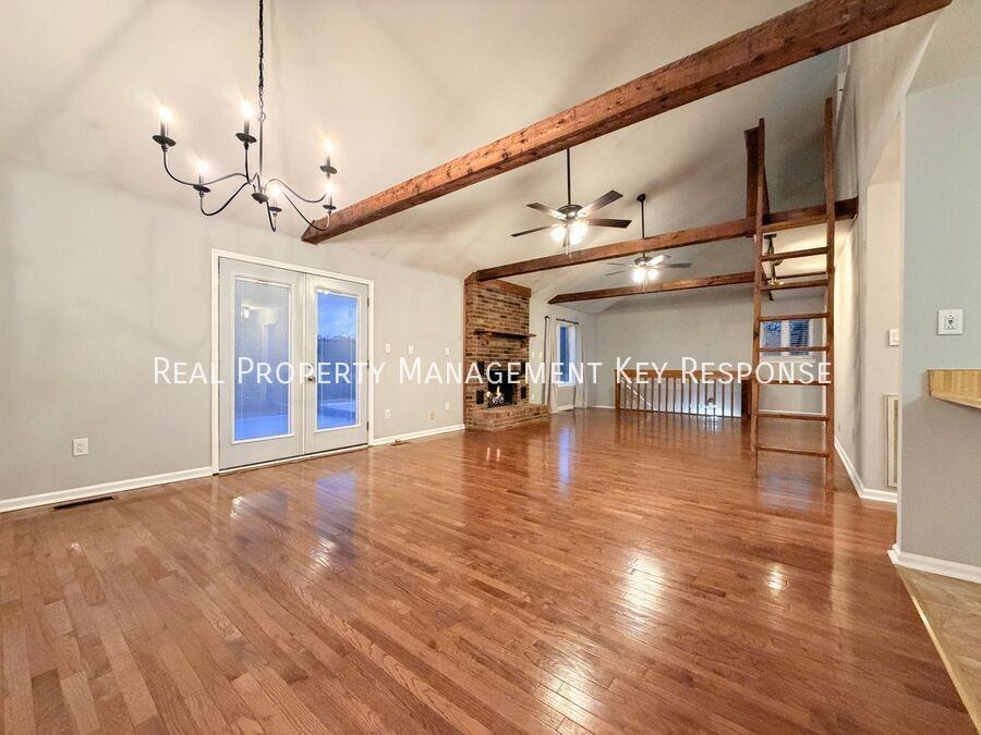 660 Gibbs Lane - Photo 2 of 23