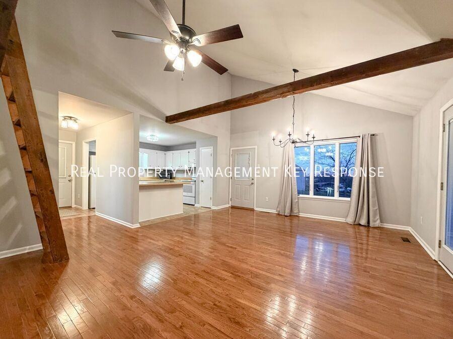 660 Gibbs Lane - Photo 4 of 23