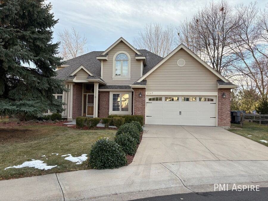 2947 Sand Dollar Court - Photo 2 of 34
