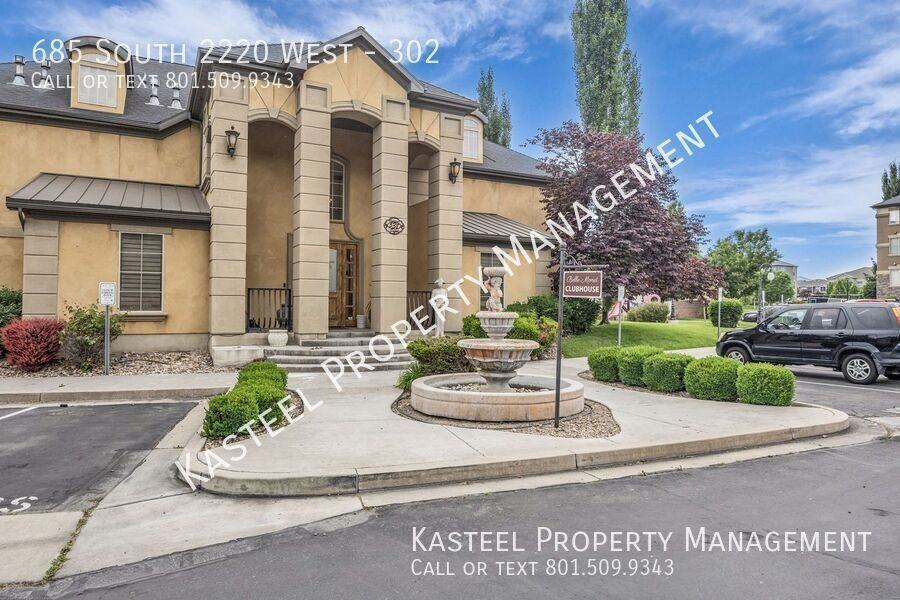 685 South Monet Drive #302