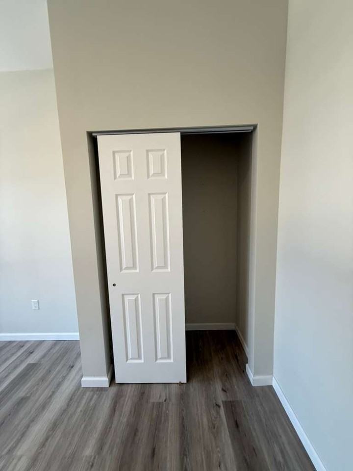 32153217 Nebraska Ave - Photo 5 of 20