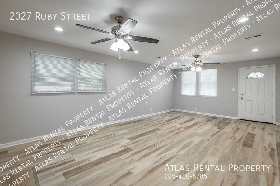 2027 Ruby St - Photo 6 of 19