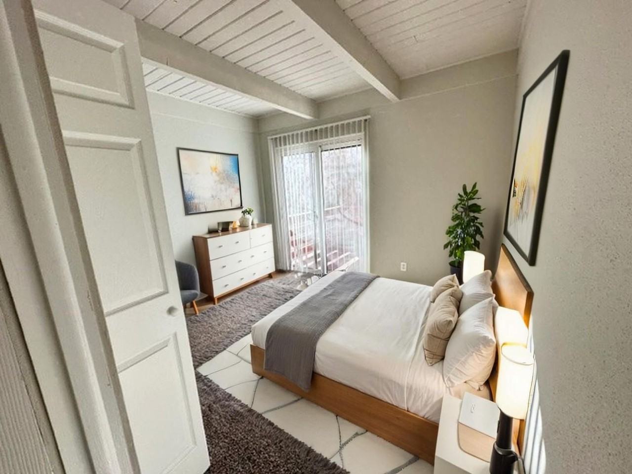 425 E Fountain Pl #201 - Photo 4 of 21